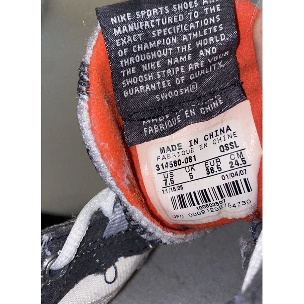 Nike Jana Star Waffle Track Shoes Womens 7.5 Gray 314580-081 Red White Used - Picture 8 of 9